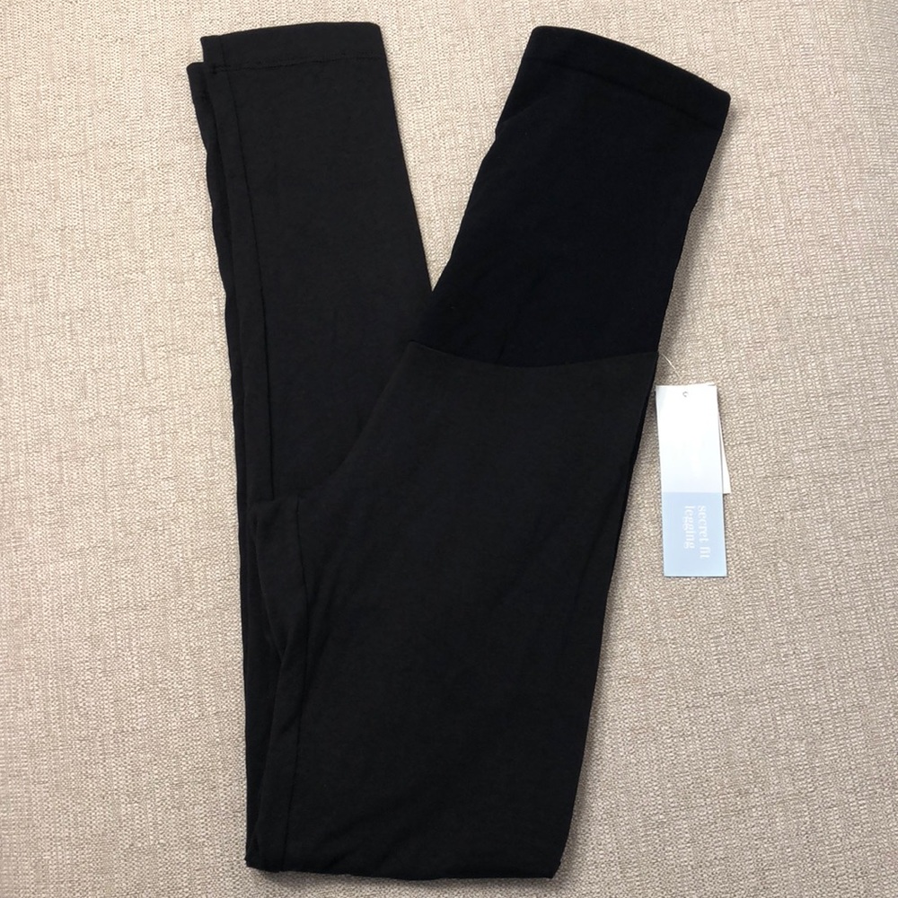 Maternity leggings NWT